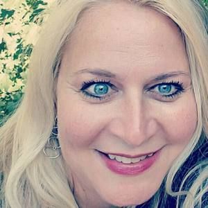 Meet your Posher, Bev